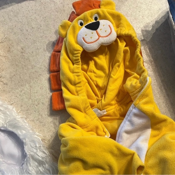 Three kids Halloween costumes for 2 to 4 year olds - Picture 2 of 2